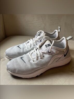 Nike Flex TR9 Athletic Shoes